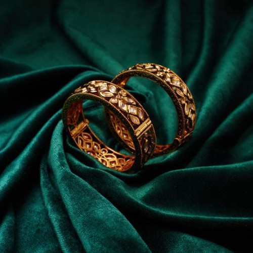 Kaamdani Phool Kundan Bangles