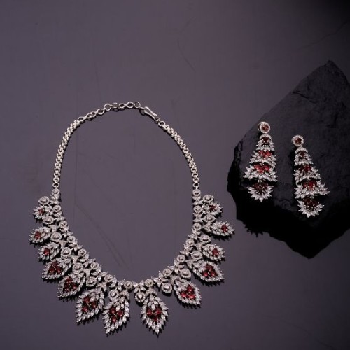 Old Fashion Diamond Necklace