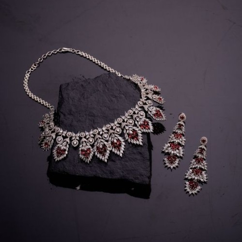 Old Fashion Diamond Necklace