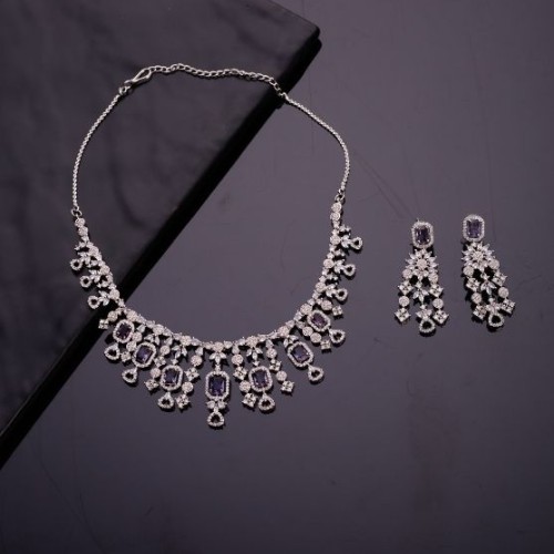 Cosmopolitan Diamond Necklace