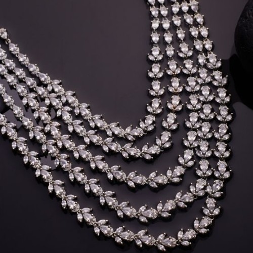 Royal Arrival Diamond Necklace