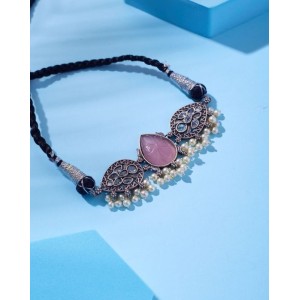 Roohi choker