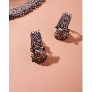 Rangmanch choker