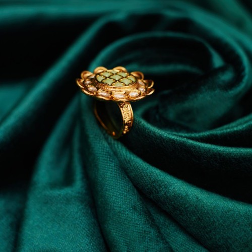 Green Flower Kundan Cocktail Ring