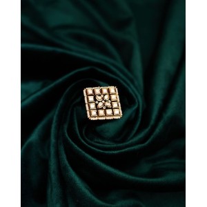 Square Kundan Cocktail Ring