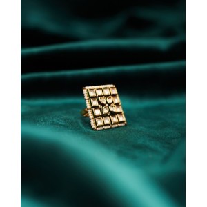 Square Kundan Cocktail Ring